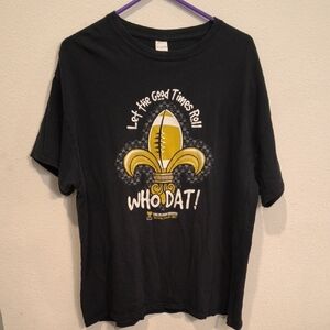 Black Tee with Fleur-de-Lis Football "Who Dat!" Graphic XL New Orleans Saints